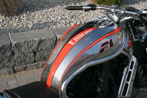 Emirates – V-Rod