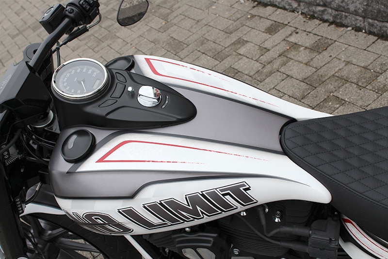 ST-40710      NLC - Stretch Tankschalen "Smooth" für Softail 2000-2017