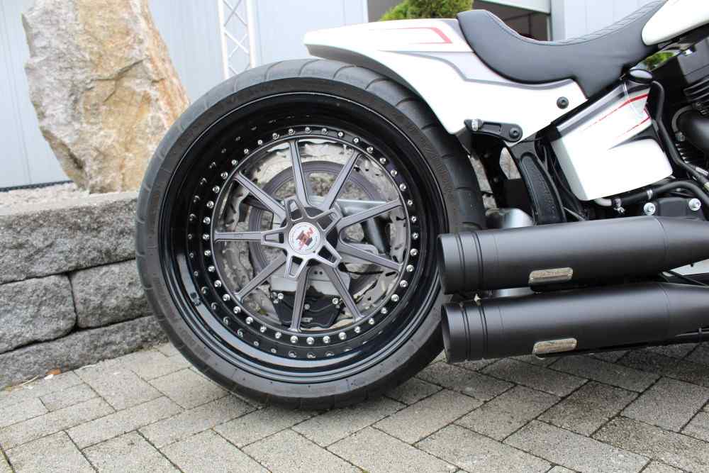 Softail Slim “No-Limit” – Softail