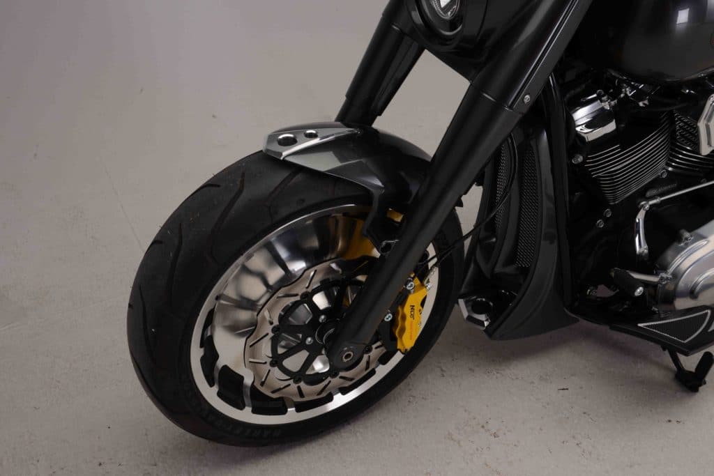 ST-1040   NLC Design - Motorspoiler für alle Softail Modelle ab 2018