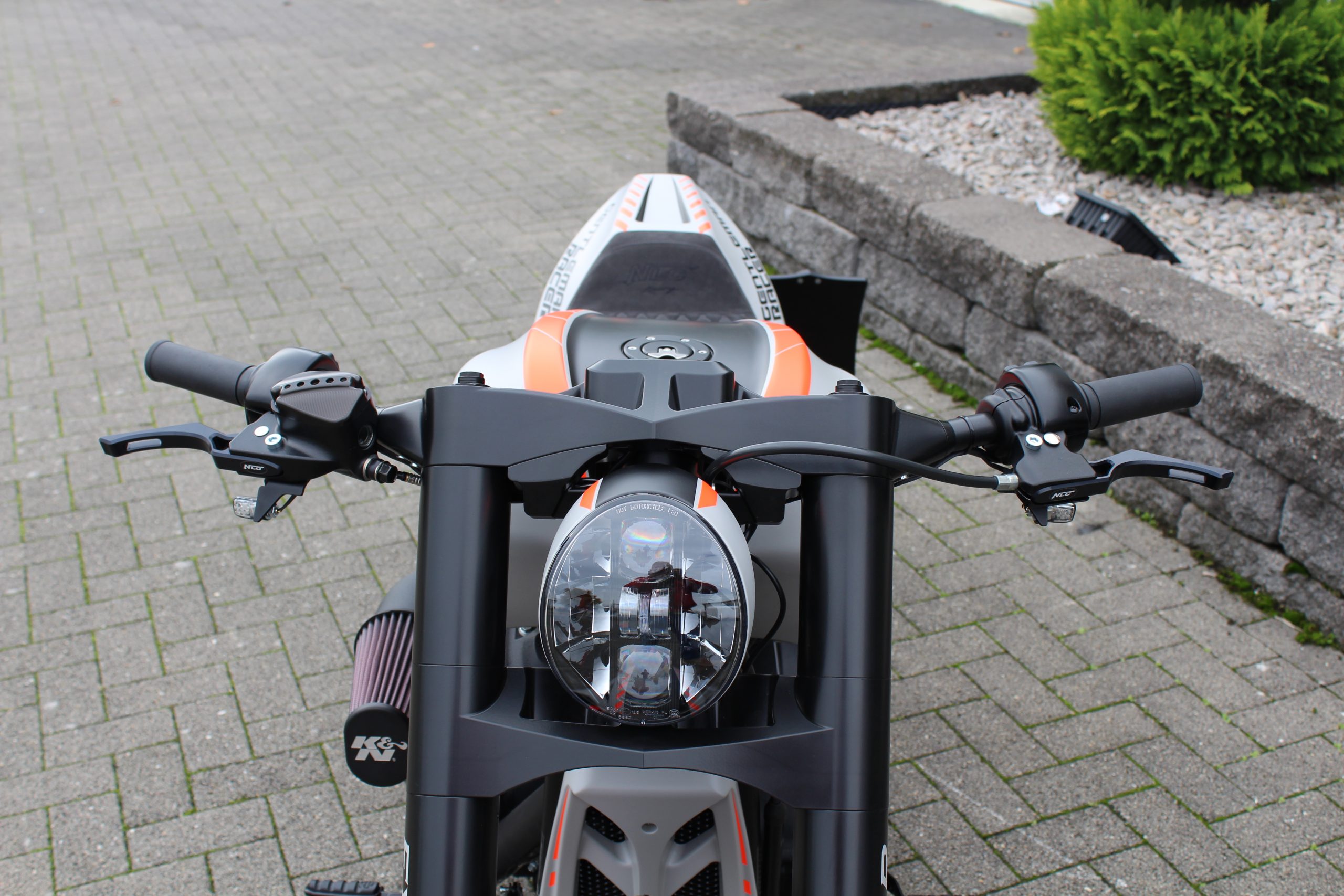 ST-16008    V-Rod Design Handhebel "clean shorty" CNC - 2007 bis 2017