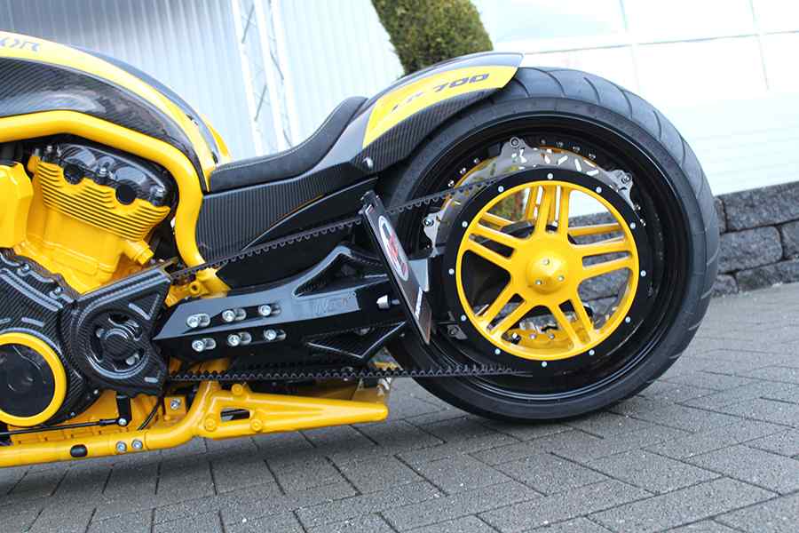 AVENTADOR – V-ROD