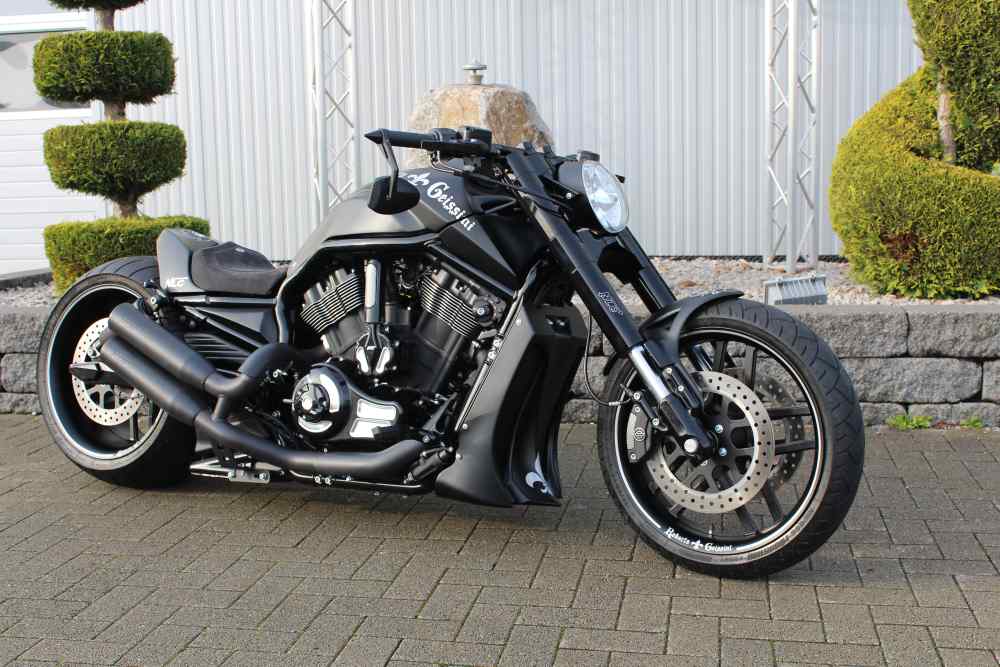 ROBERTO GEISSINI – V-ROD