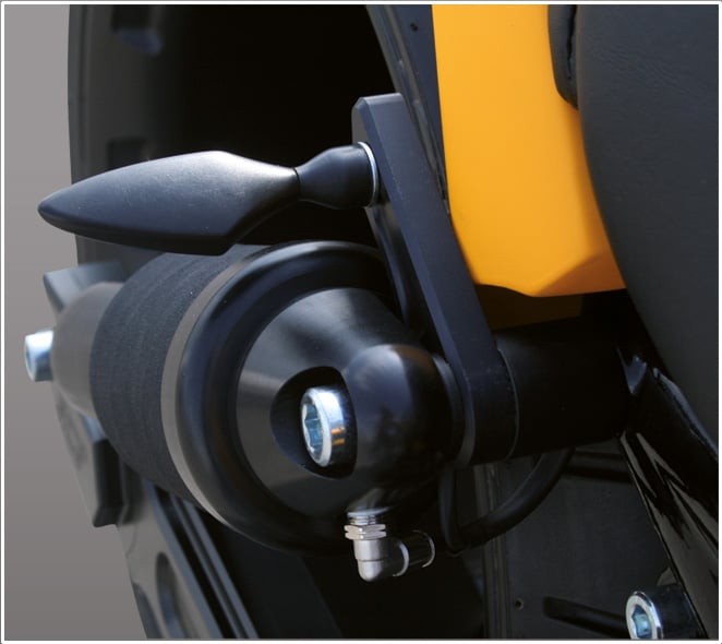 Z-4200-3    Blinkerhalter  hinten universal - schwarz