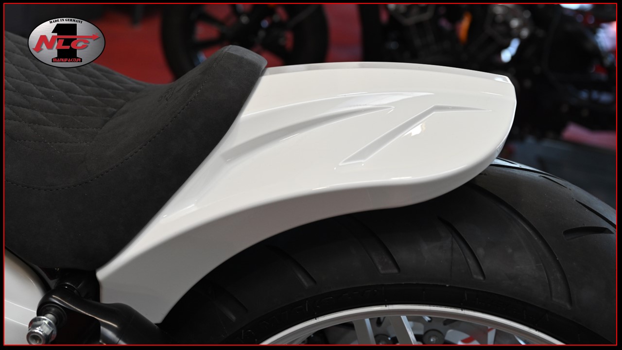 IC-40500 Heckfender Aluminium