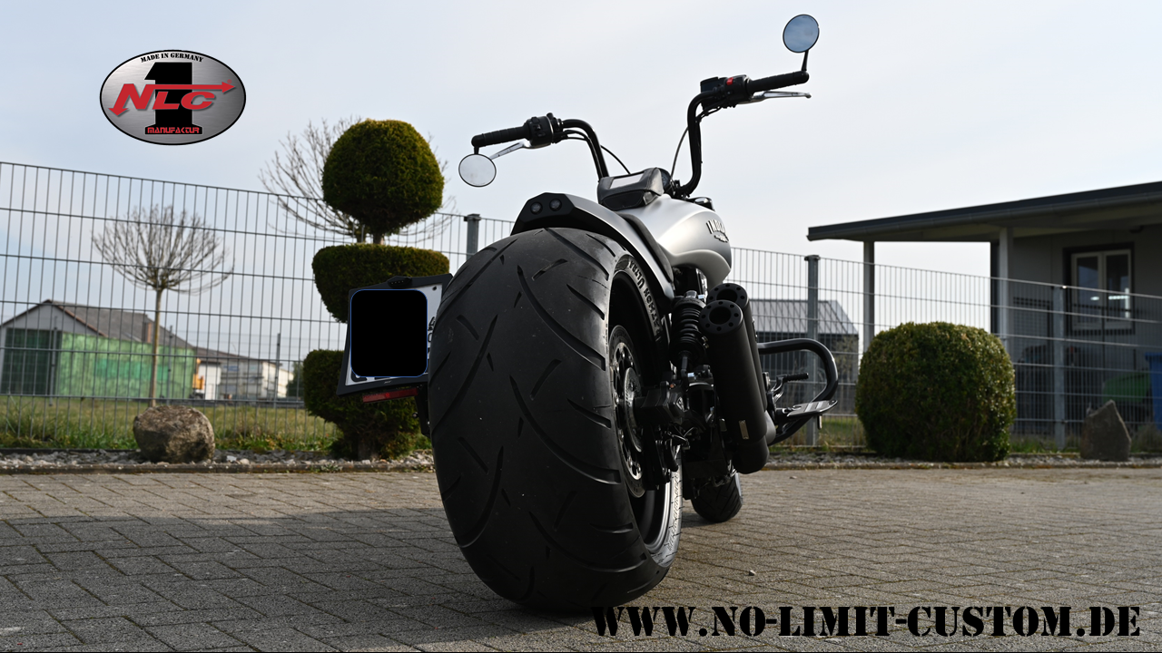 Scout Bobber " OUTSIDER"