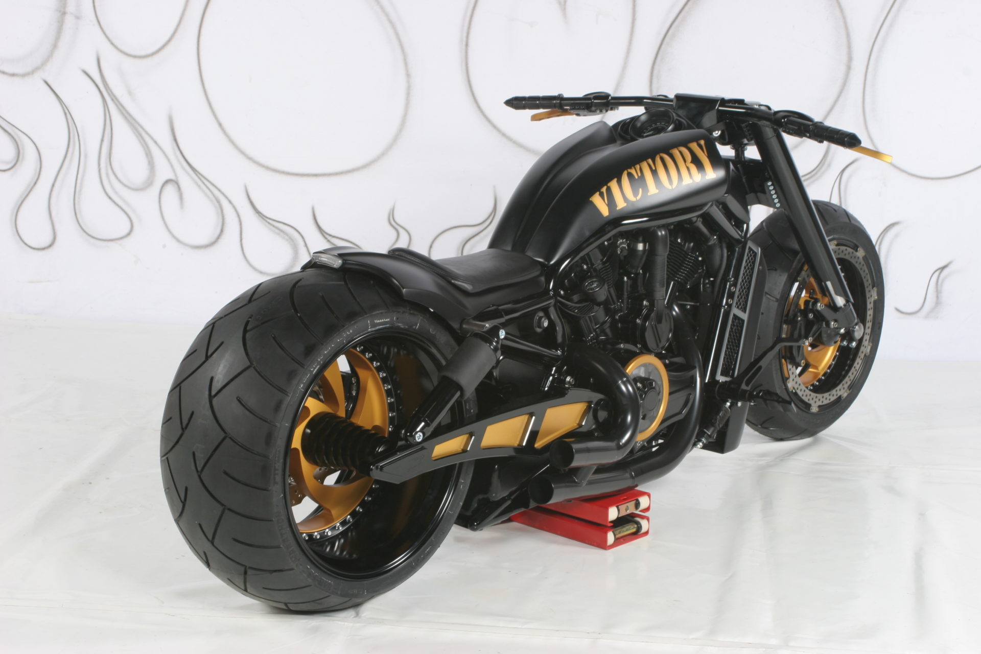 VR-40540    Heckfender V-Rod alle Bj. Reifenbreite bis 300