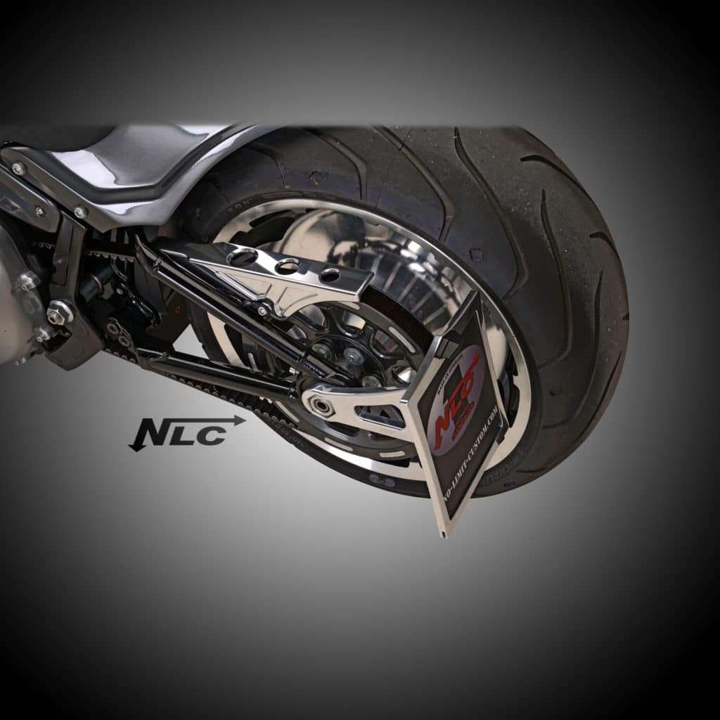 ST-40902     3D-Aluminium Riemenschutz für alle Softail 2018 milwaukee eight / poliert