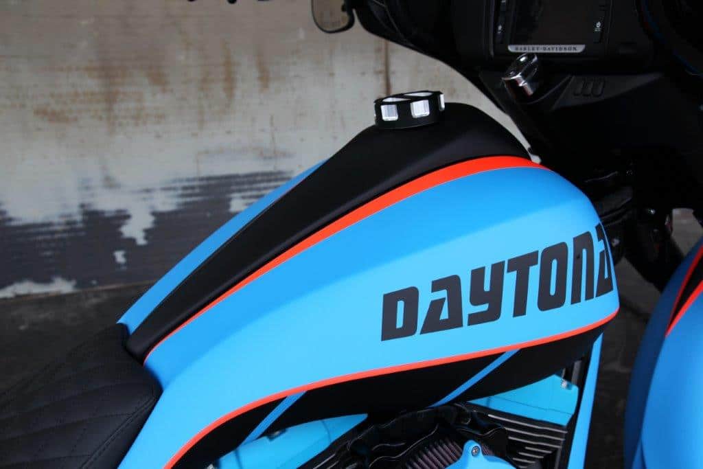 T-210     Aluminium Tankdeckelcover contrast-cut