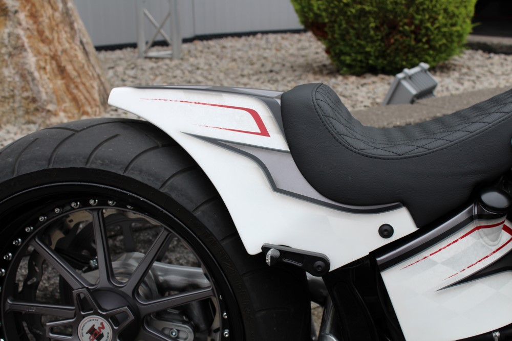 ST-40560      NLC Design Heckfender "Limit" Softail Bj. 08-2017  /  18'Zoll