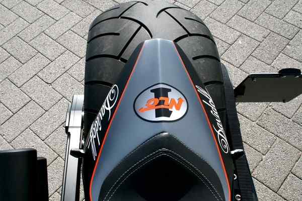 MCLAREN GTR – V-ROD