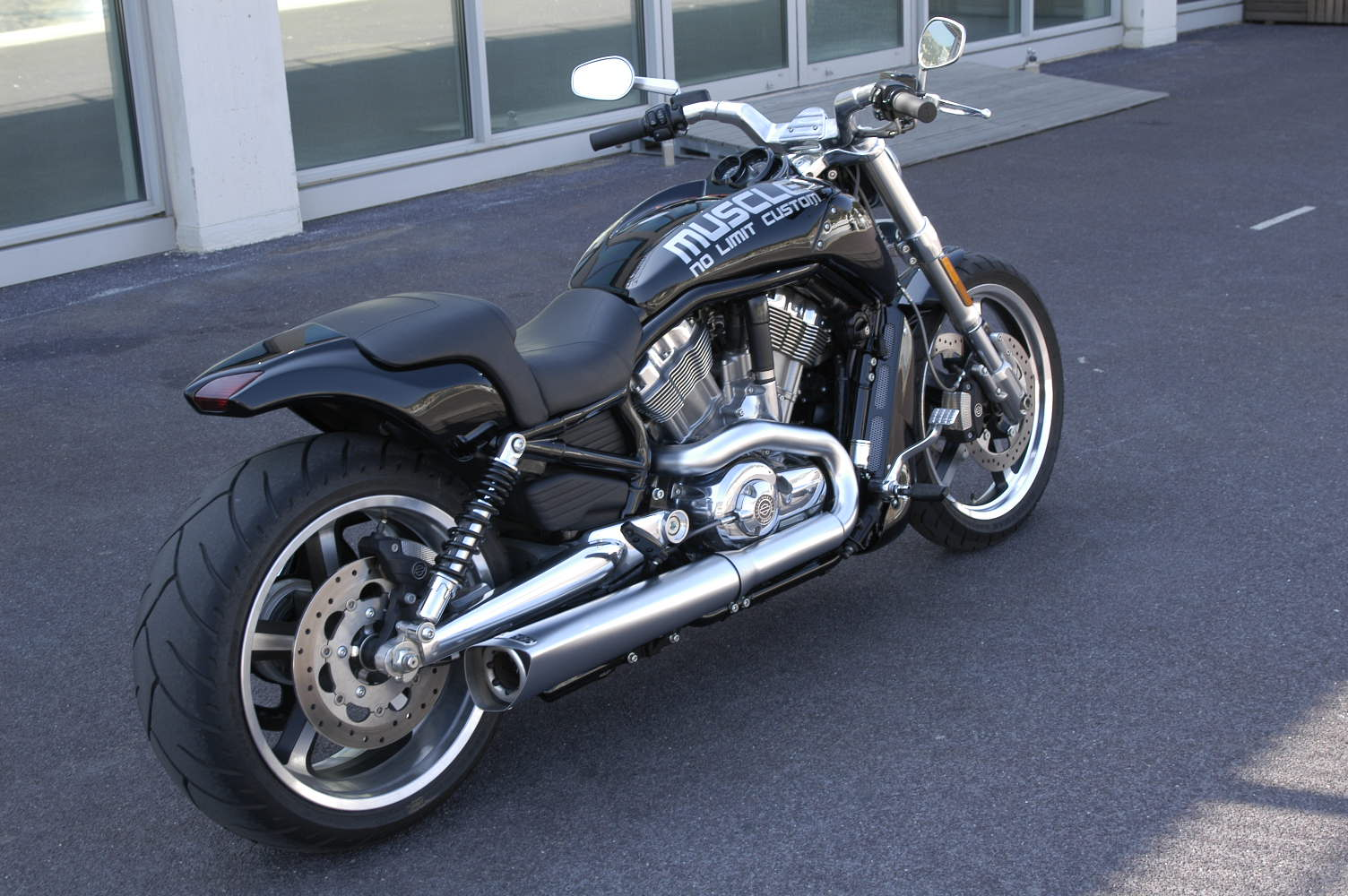 VR-40571   Heckfender GFK  V-Rod und Muscle Bj.2007-2017