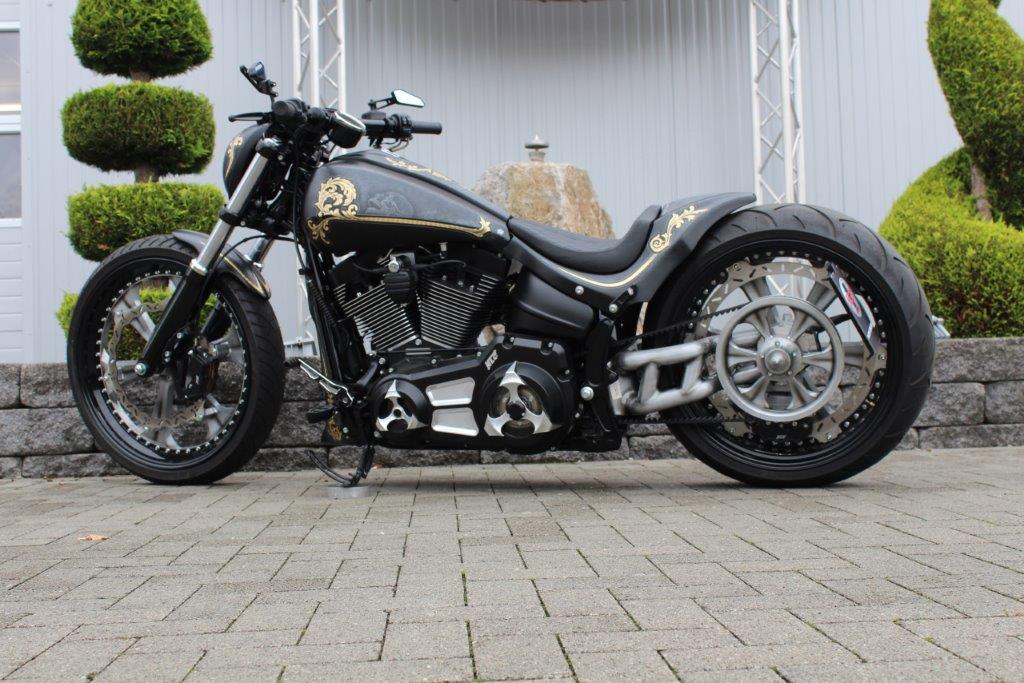 ST-40530    NLC - Heckfender Softail Breakout 21 Zoll Bj. 2013-2017
