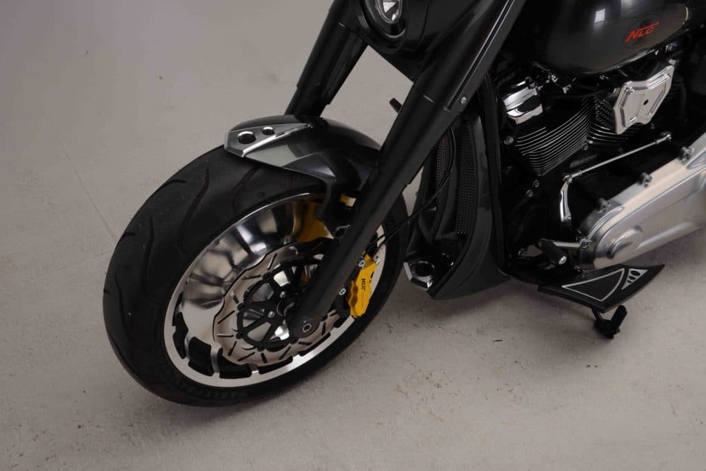 ST-1040   NLC Design - Motorspoiler für alle Softail Modelle ab 2018