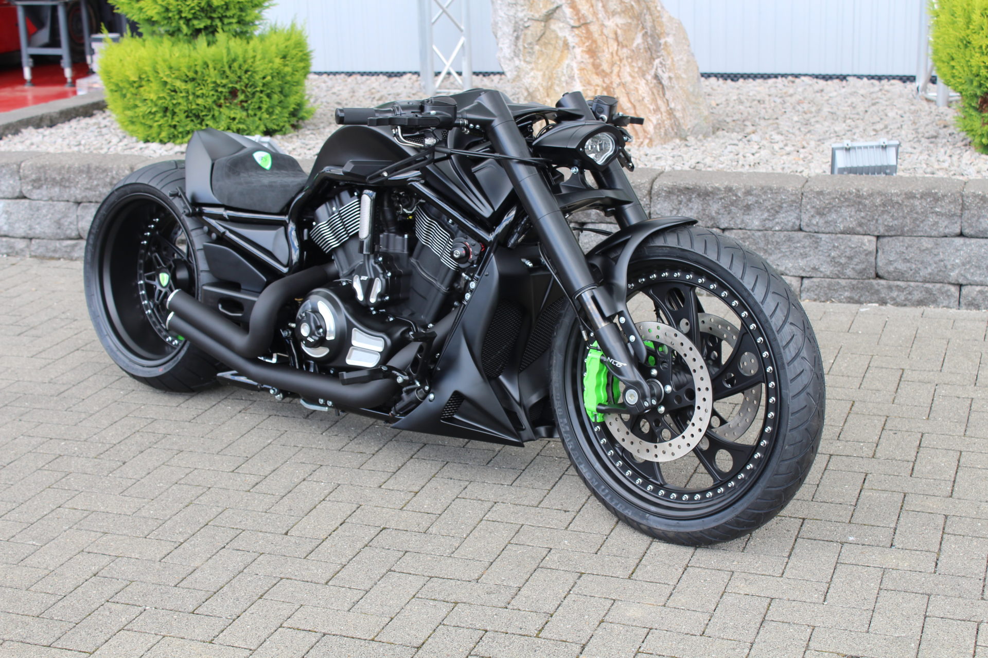 VR-40920      Frontfender GFK 18´und 19´für Muscle , Street-Rod, Night Rod Spezial ab 12
