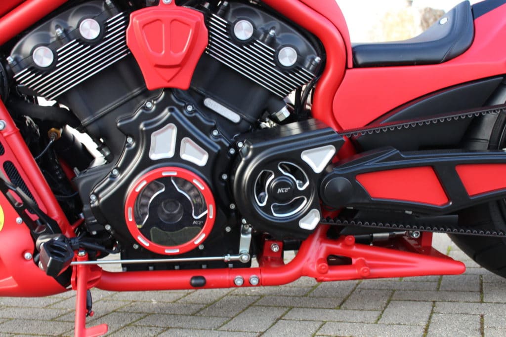 VR-50420      NLC - Design Pulleydeckel für V-Rod alle Bj. 2002-2017