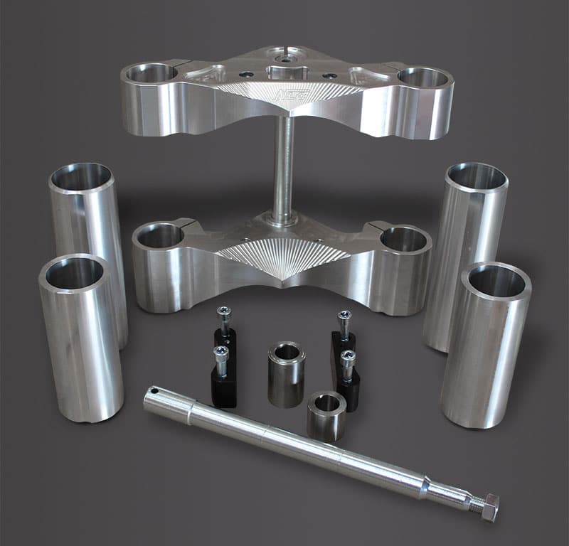 VR-50190       3D-Gabelbrückenkit OEM 290mm breite für alle V-Rod  ab 2012 / Muscle