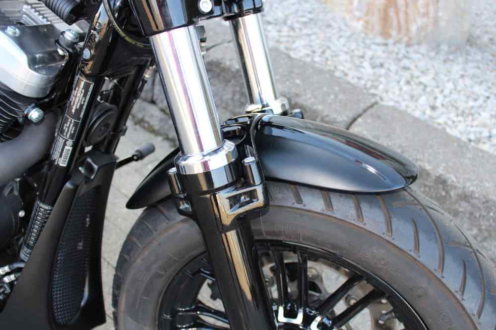 48 Black – Sportster