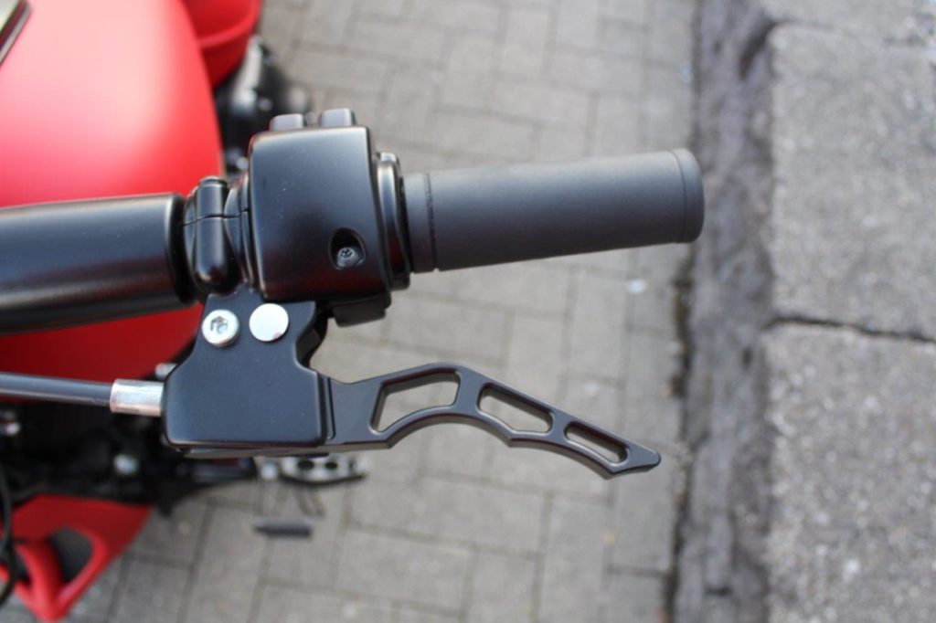 ST-16002     Softail CNC- Design Handhebel "Shorty"  1996 - 2014