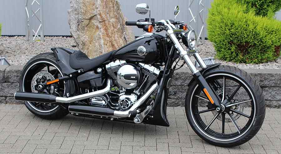 Breakout “Fighter 240” – Softail