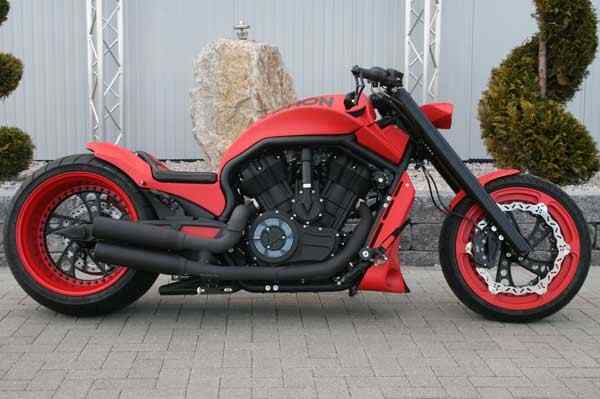 Typhon – V-Rod