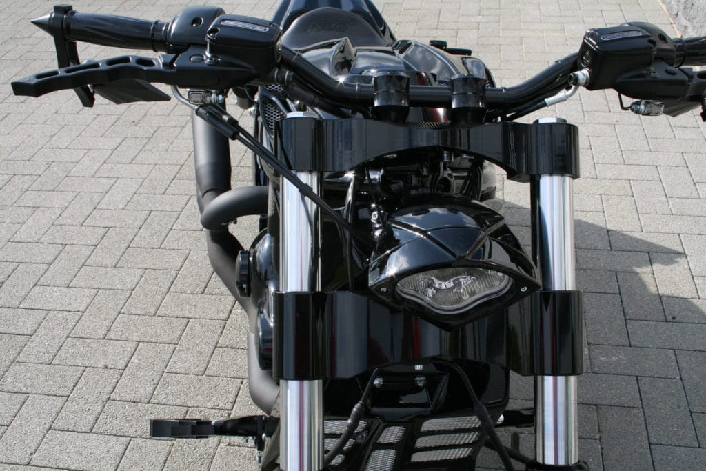 VR-50200     V-Rod 3D-Gabelbrückenkit OEM 290mm Baujahr 2002-2011