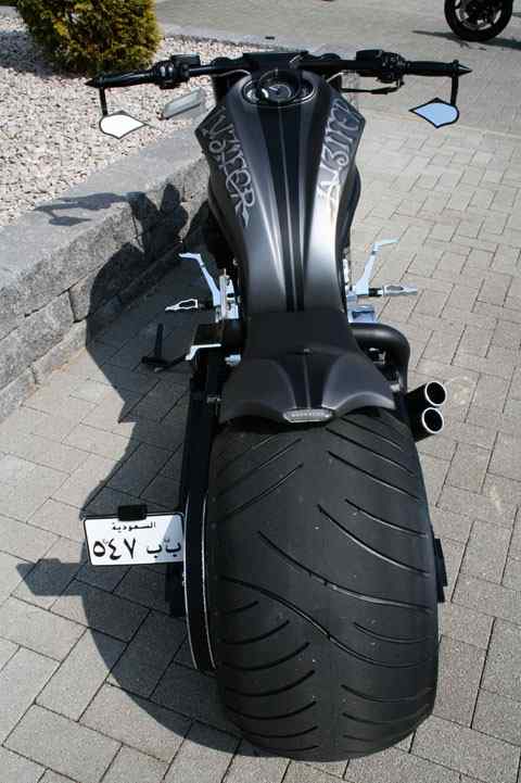 Luzifer – V-Rod