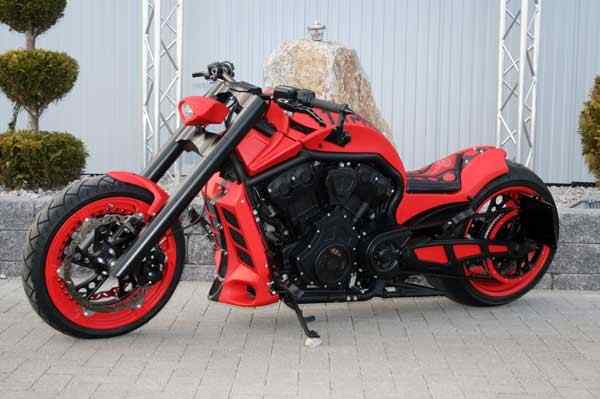 Typhon – V-Rod