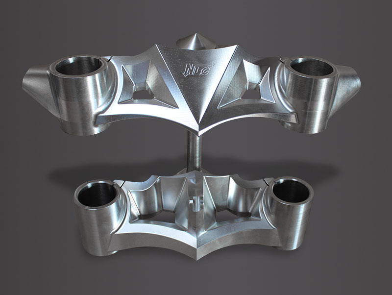 VR-50180    3D-Gabelbrückenkit 290mm "GP-1" für OEM Gabelholme V-Rod ab 2012 und Muscle