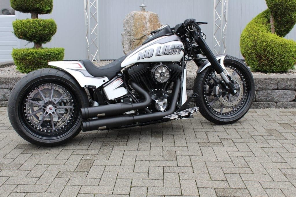 ST-30100     3D - Einarm Schwingen-Kit "18 Zoll" Softail 2008-2017