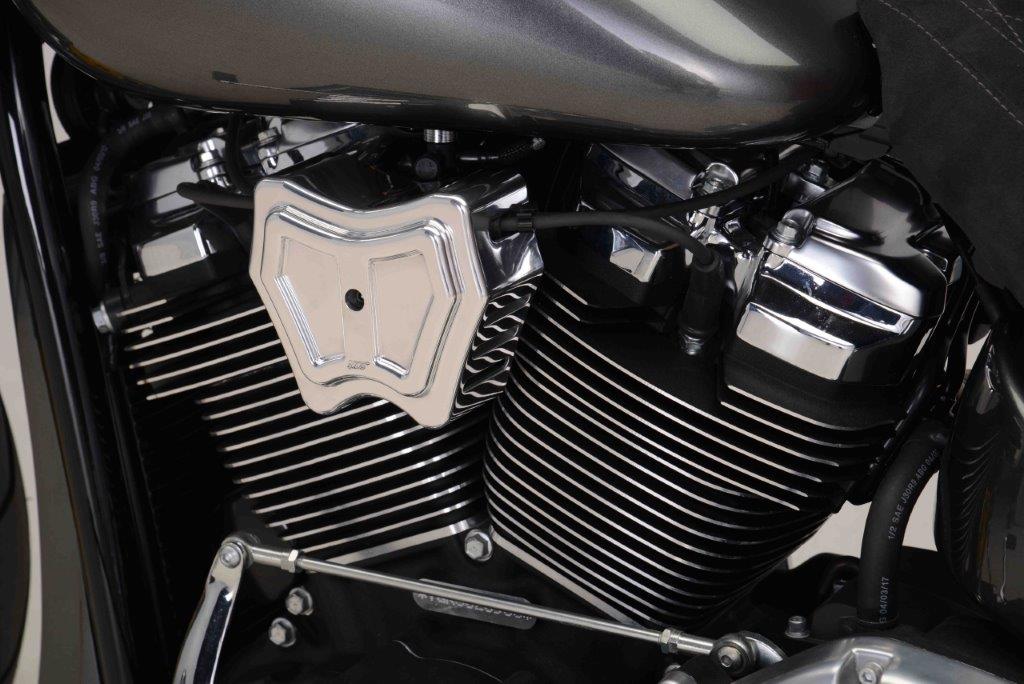 ST-41002     3D Zündspulenabdeckung Softail alle 2018 milwaukee eight / poliert