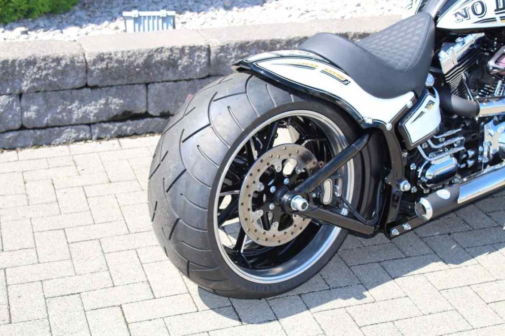 BREAKOUT “NO-LIMIT” – SOFTAIL
