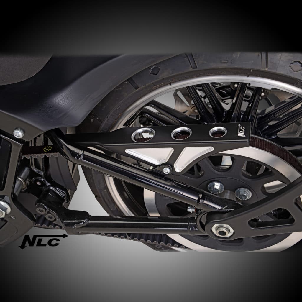 ST-40903     3D-Aluminium Riemenschutz für alle Softail 2018 milwaukee eight / schwarz contrast-cut